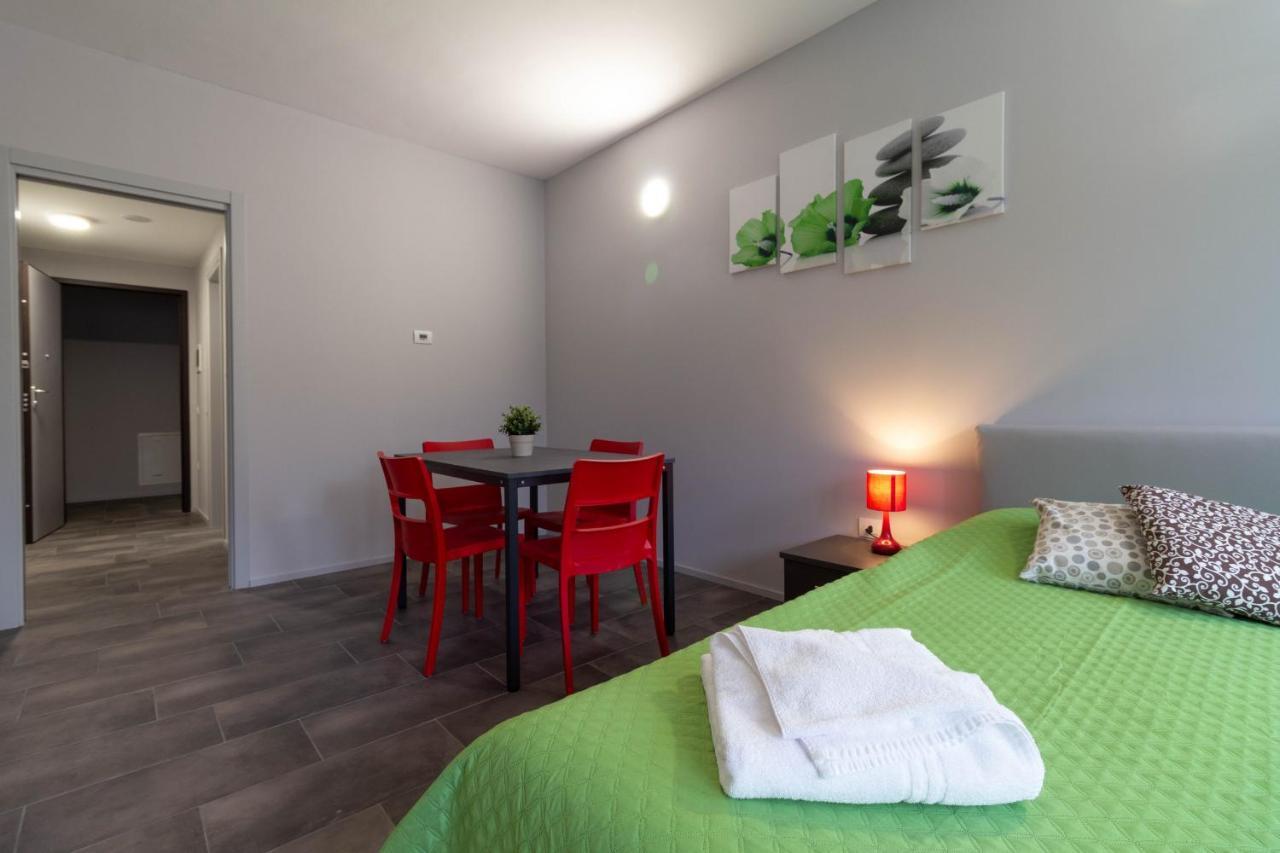 Appartamento Lime - Affitti Brevi Italia Lecco Zewnętrze zdjęcie